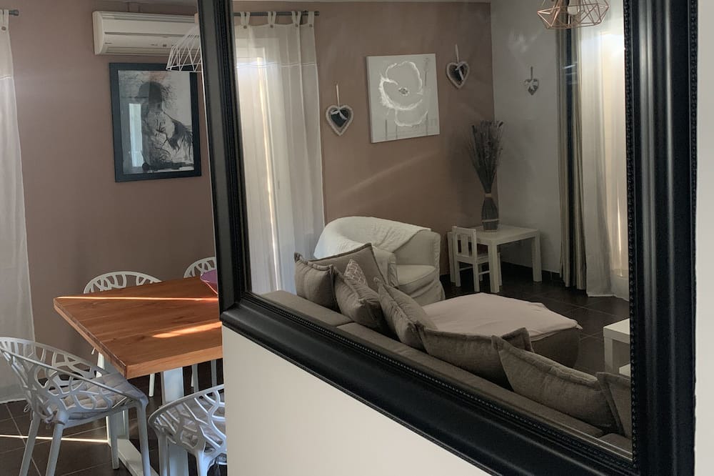 Photo of Bedroom in Beaucaire