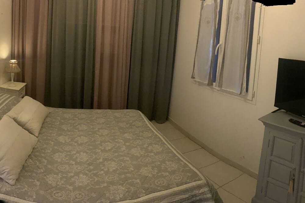 Photo of Bedroom in Beaucaire