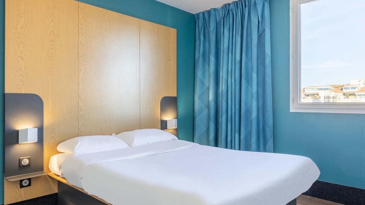 Photo of Bedroom in Port-de-Bouc