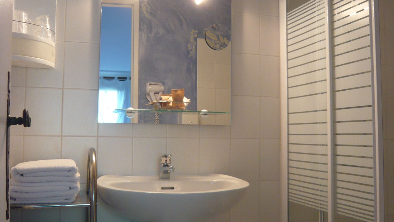Photo of Bathroom in Mas-Blanc-des-Alpilles
