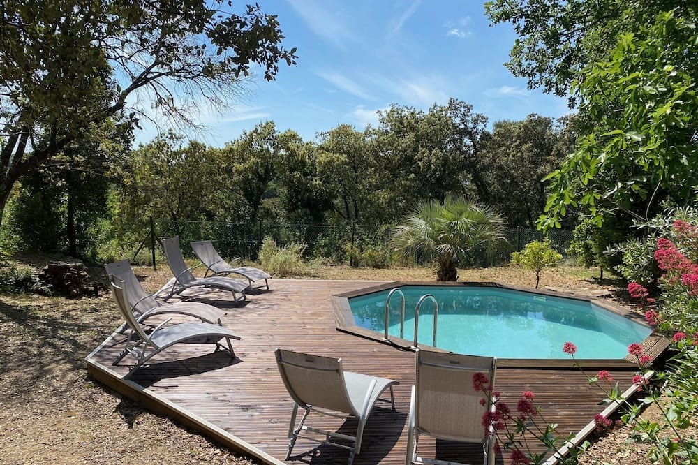 Photo of Outdoor in Aubais
