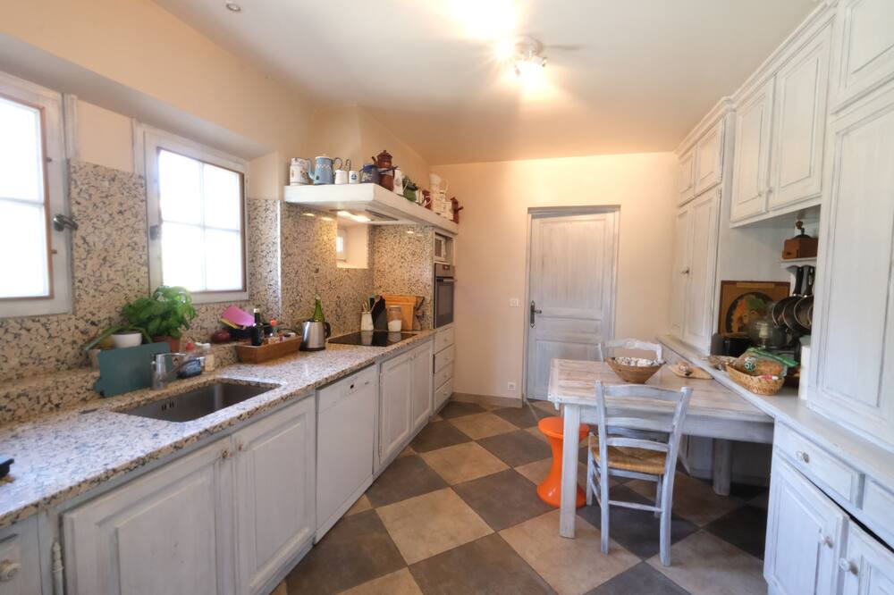 Photo of Kitchen in Maussane-les-Alpilles