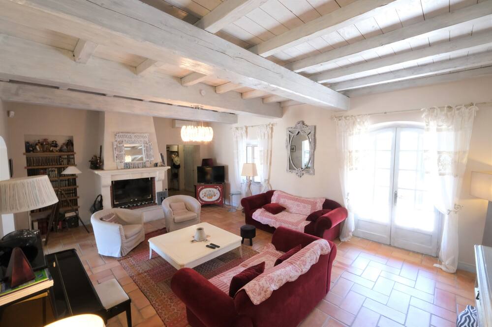 Photo of Livingroom in Maussane-les-Alpilles