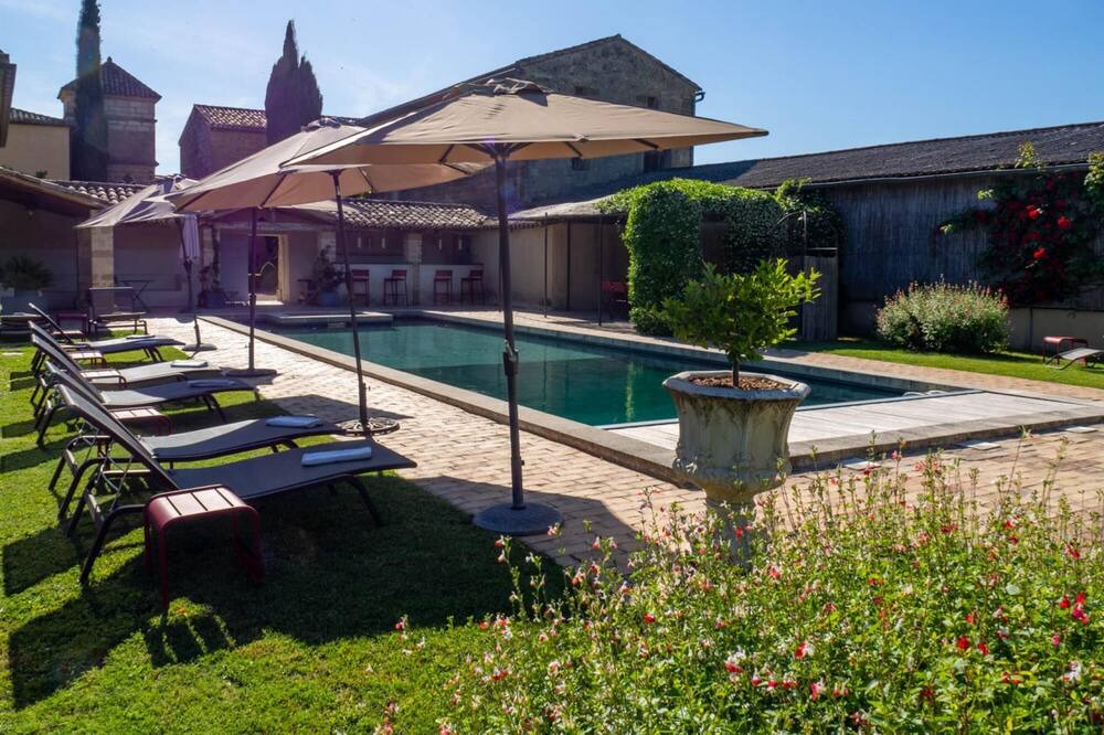 Photo of Outdoor in Montaren-et-Saint-Mediers