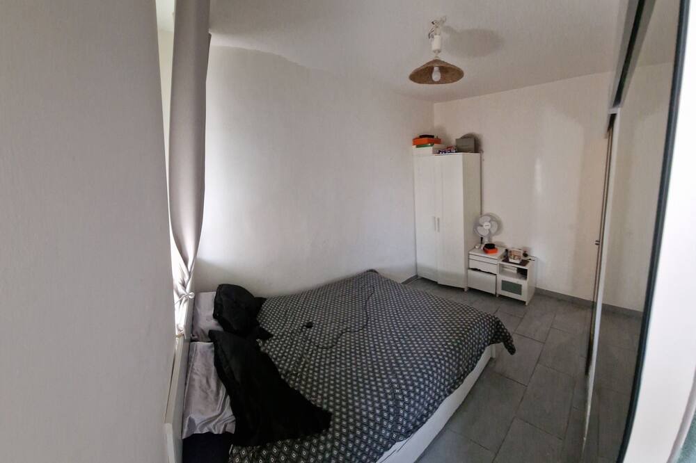 Photo of Bedroom in Saint-Lambert