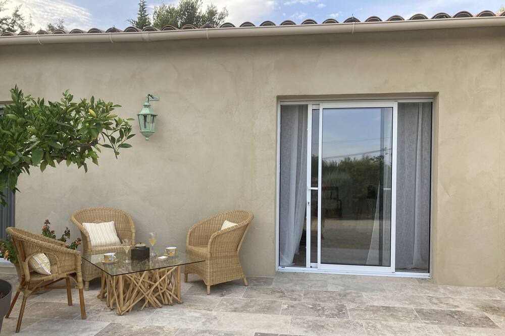 Photo of Others in Cabrieres-dʼAigues