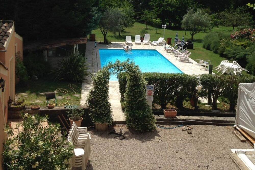 Photo of Outdoor in Brignoles