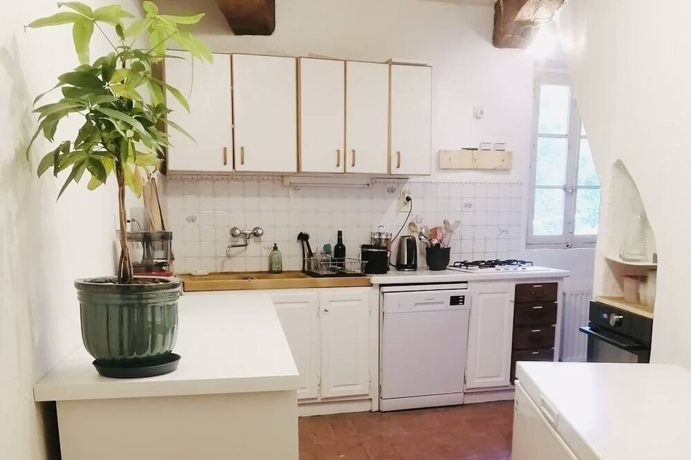 Photo of Kitchen in Brignoles