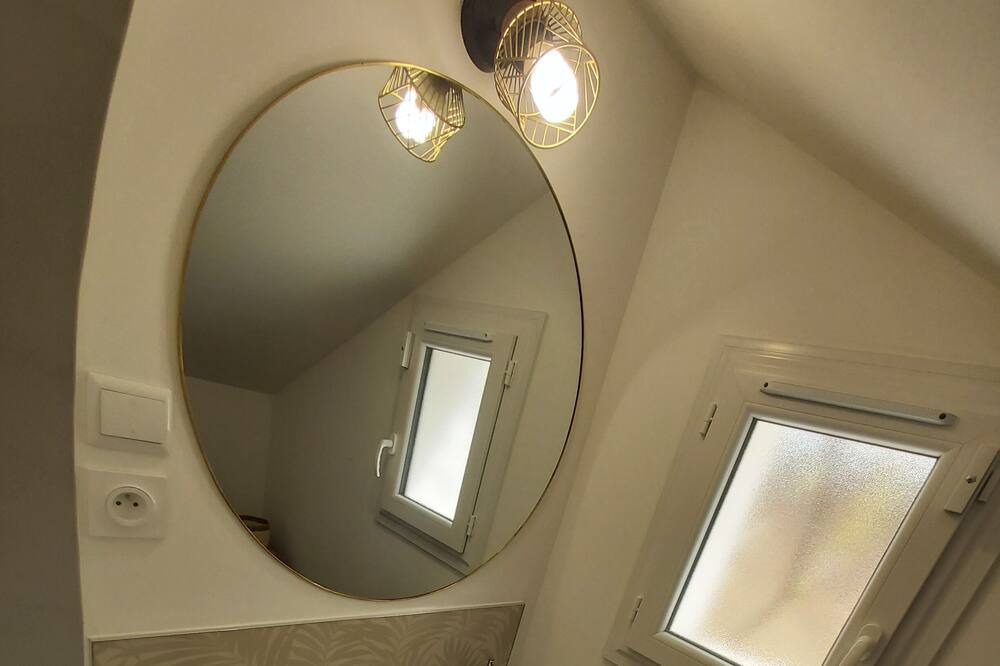 Photo of Bathroom in Istres