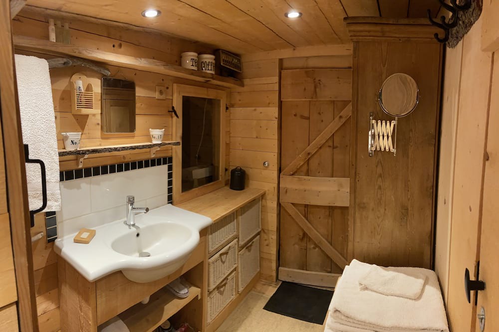 Photo of Bathroom in Apt