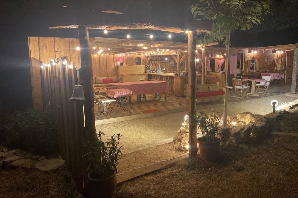Photo of Outdoor in Apt