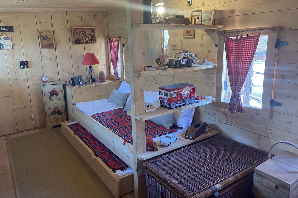 Photo of Bedroom in Apt