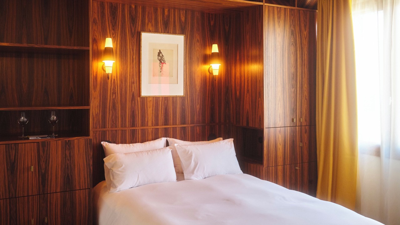 Photo of Bedroom in Arles City Centre