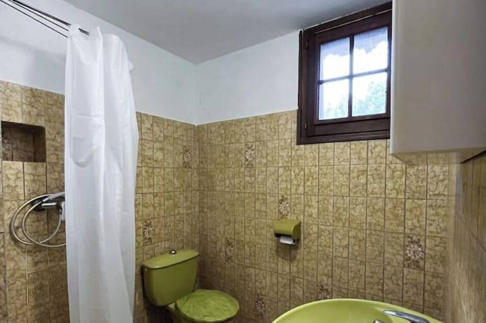 Photo of Bathroom in Senas