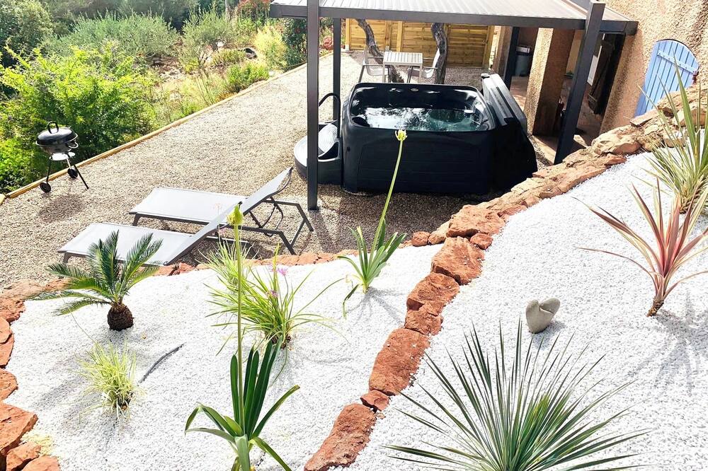 Photo of Patio Balcony in Cuers