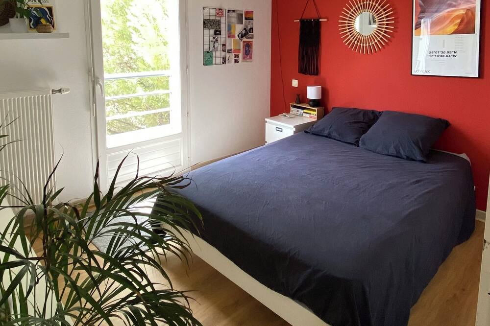 Photo of Bedroom in Caremeau