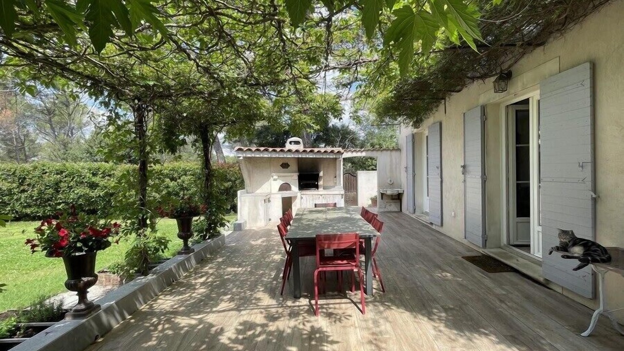 Photo of Outdoor in Lambesc