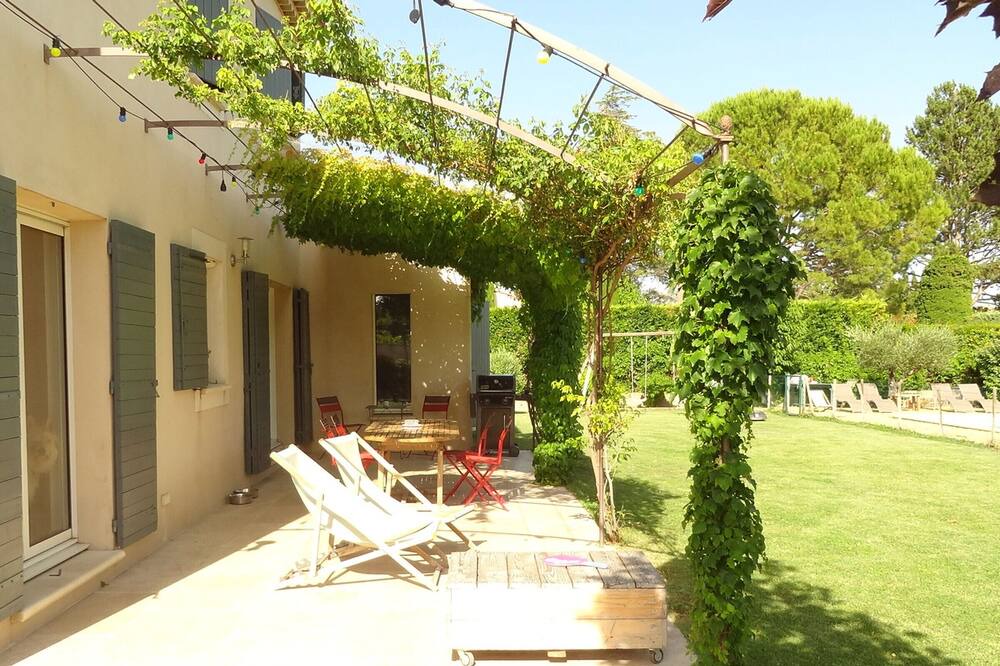 Photo of Outdoor in Molleges