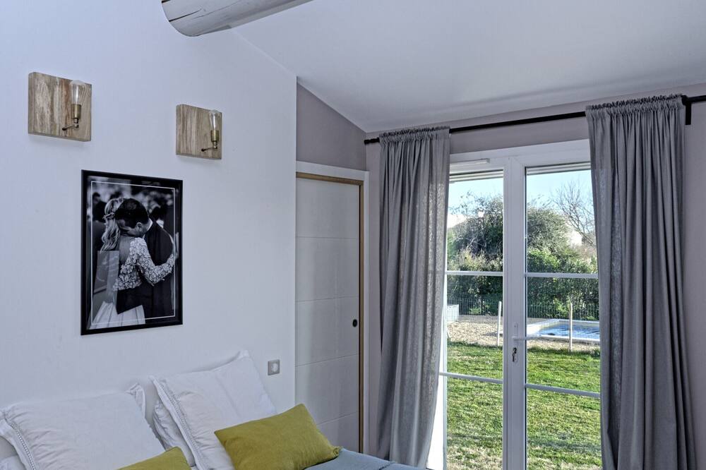 Photo of Bedroom in Molleges