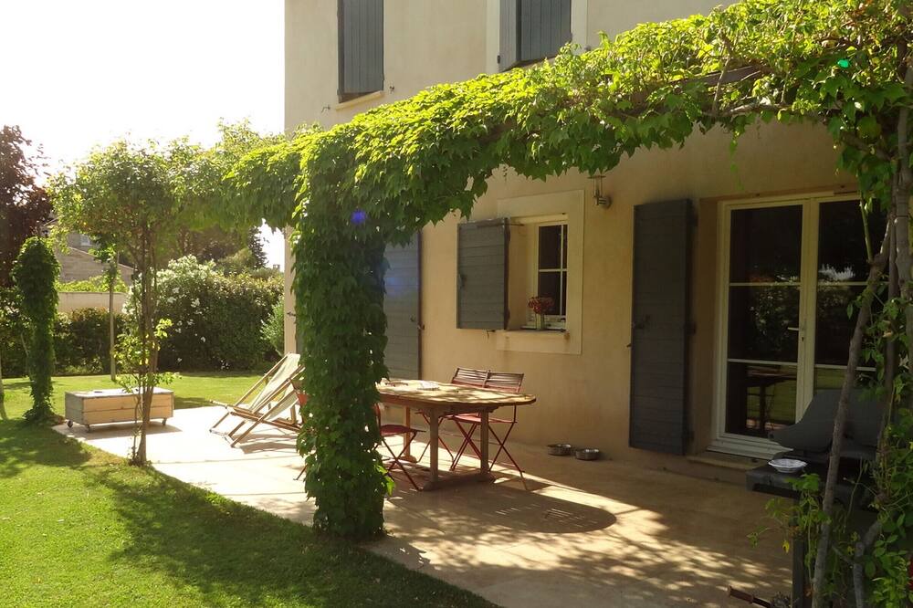 Photo of Outdoor in Molleges
