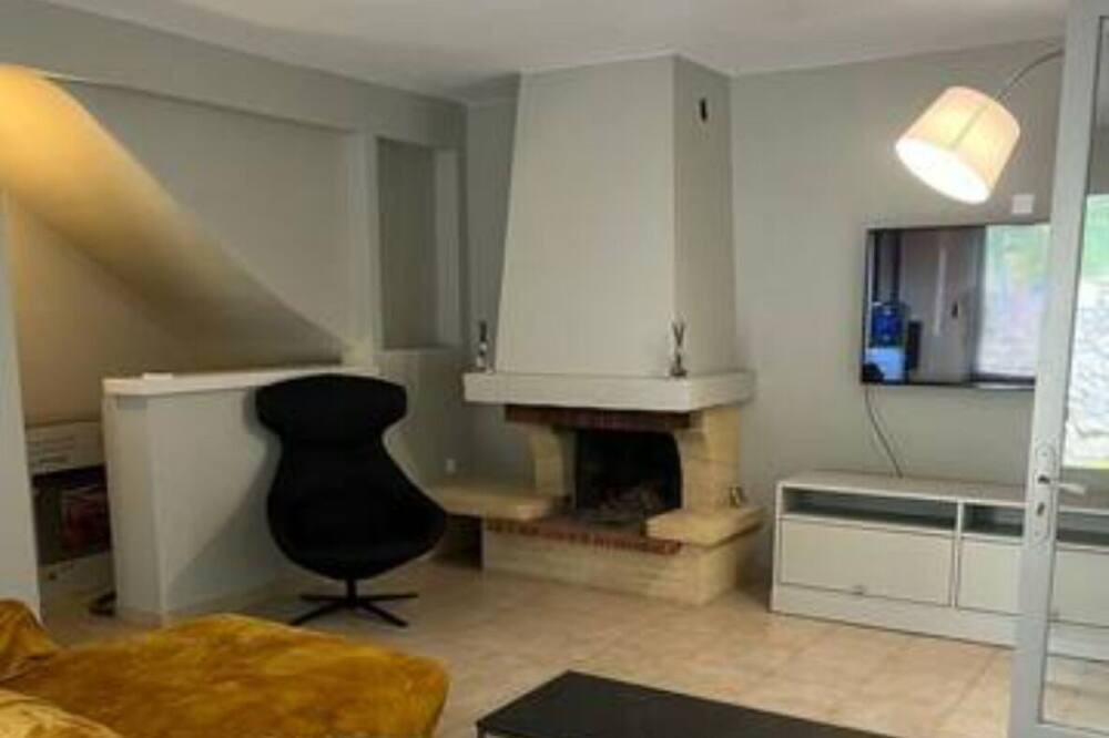 Photo of Bedroom in Carnot