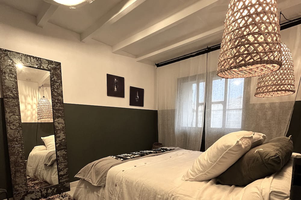 Photo of Bedroom in St.-Remy-de-Provence