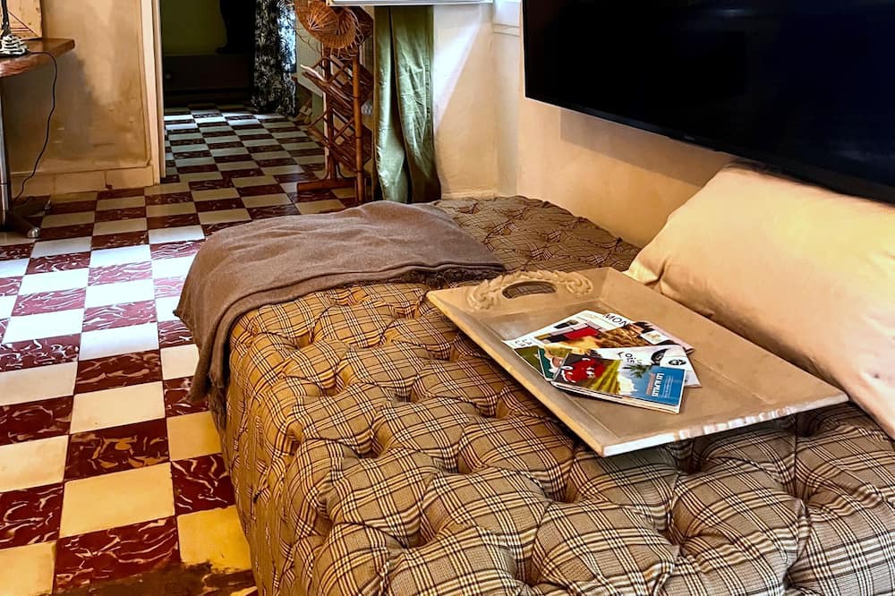 Photo of Livingroom in St.-Remy-de-Provence