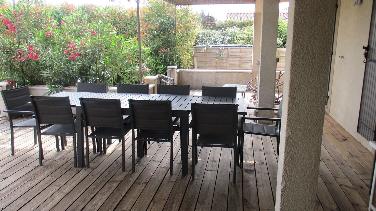 Photo of Outdoor in Molleges