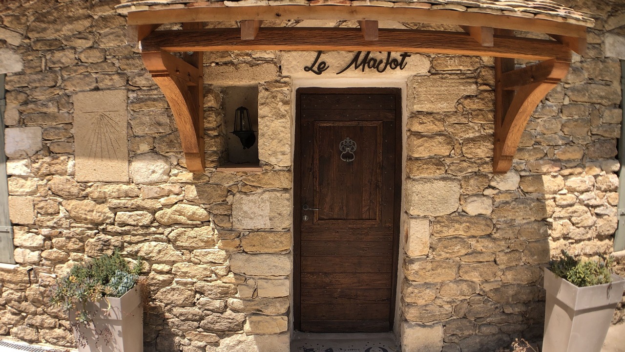 Photo of Outdoor in Saint-Quentin-la-Poterie