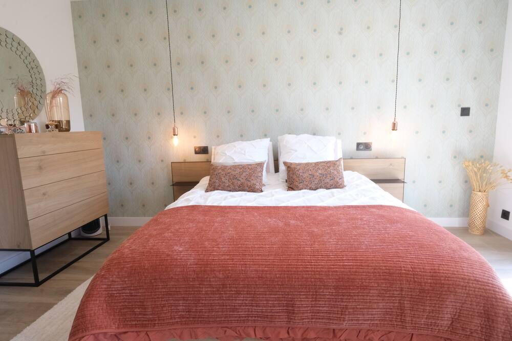 Photo of Bedroom in Salon-de-Provence