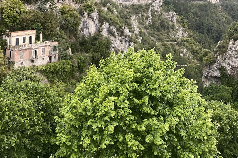 Photo of Outdoor in Peille