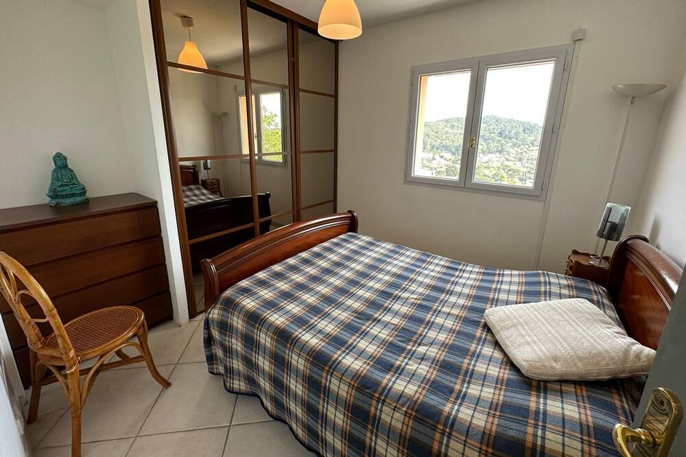 Photo of Bedroom in Vallauris