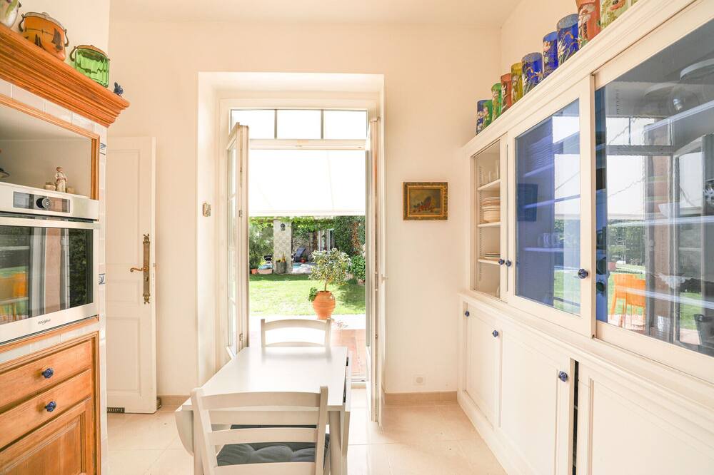 Photo of Kitchen in Prado-Perier