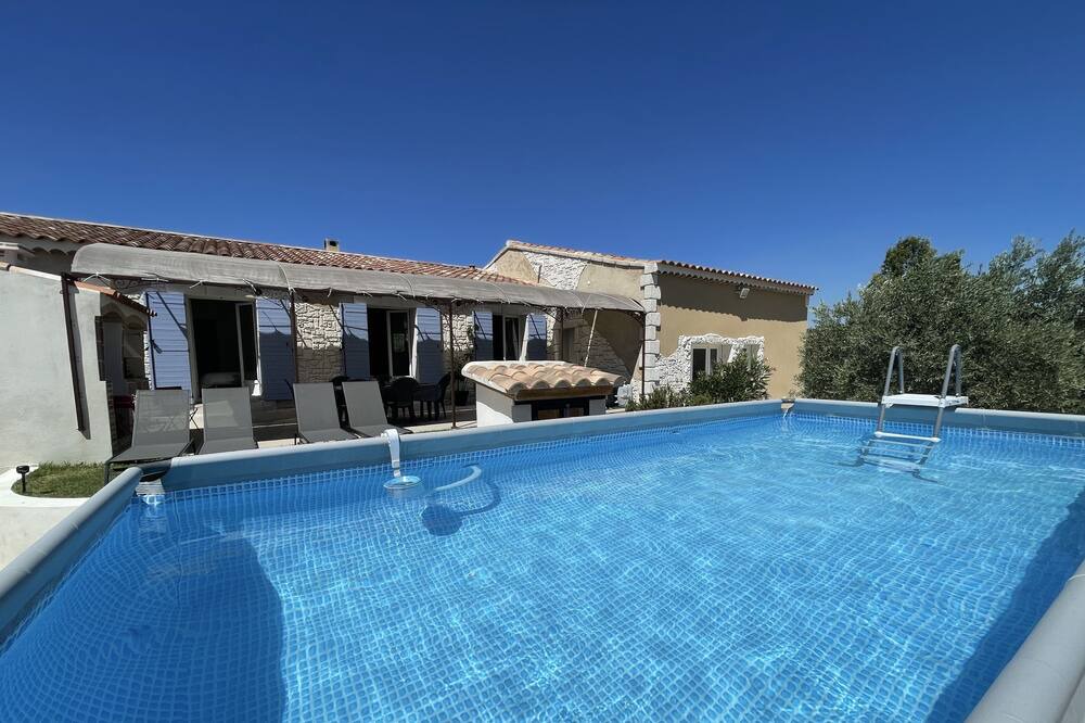 Photo of Outdoor in Maillane