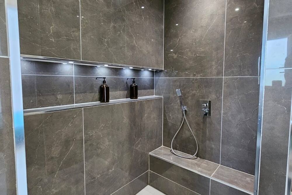 Photo of Bathroom in Caremeau