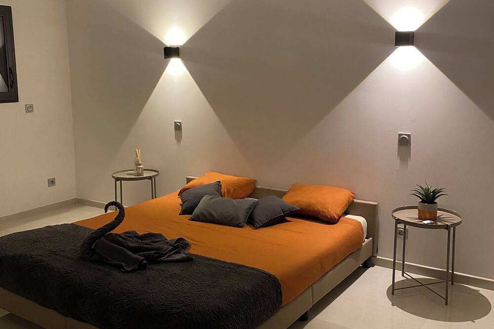 Photo of Bedroom in Caremeau