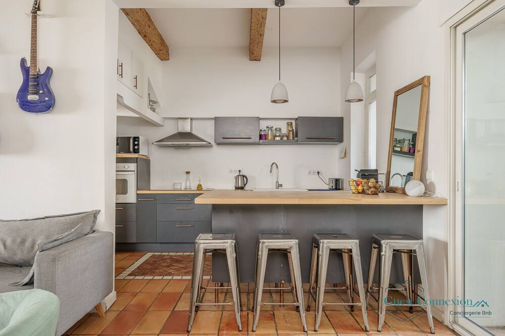 Photo of Kitchen in 8th Arrondissement