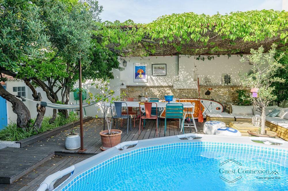 Photo of Outdoor in 8th Arrondissement