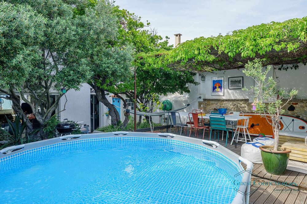 Photo of Outdoor in 8th Arrondissement