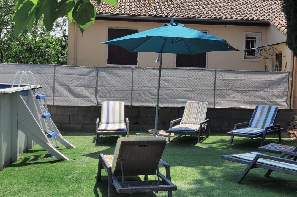 Photo of Outdoor in Caux