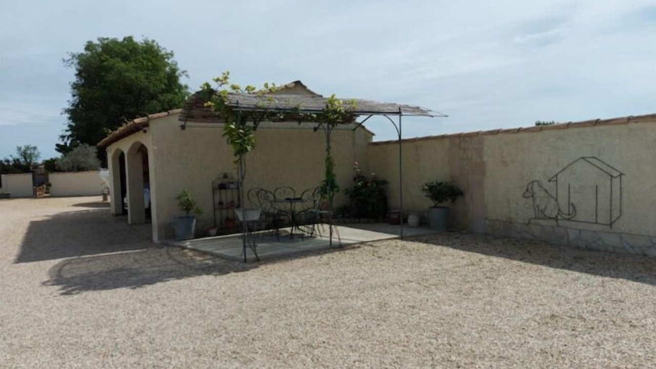 Photo of Outdoor in Arles