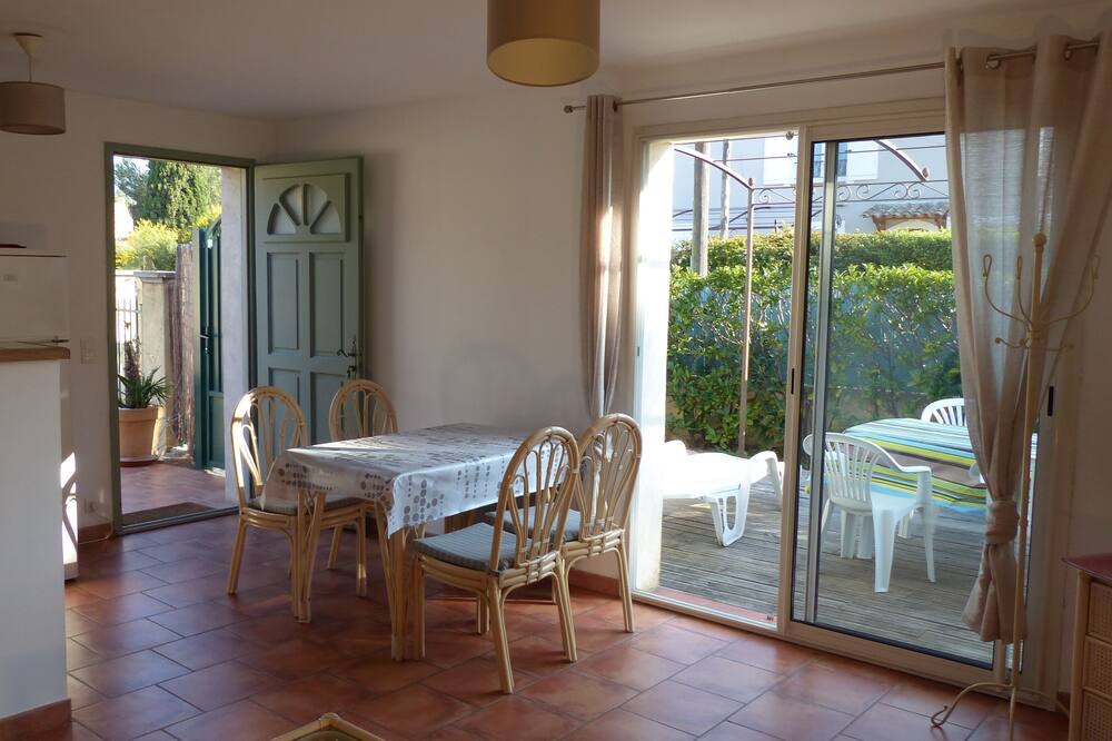 Photo of Kitchen in Les Lecques