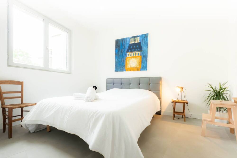 Photo of Bedroom in Historic Centre