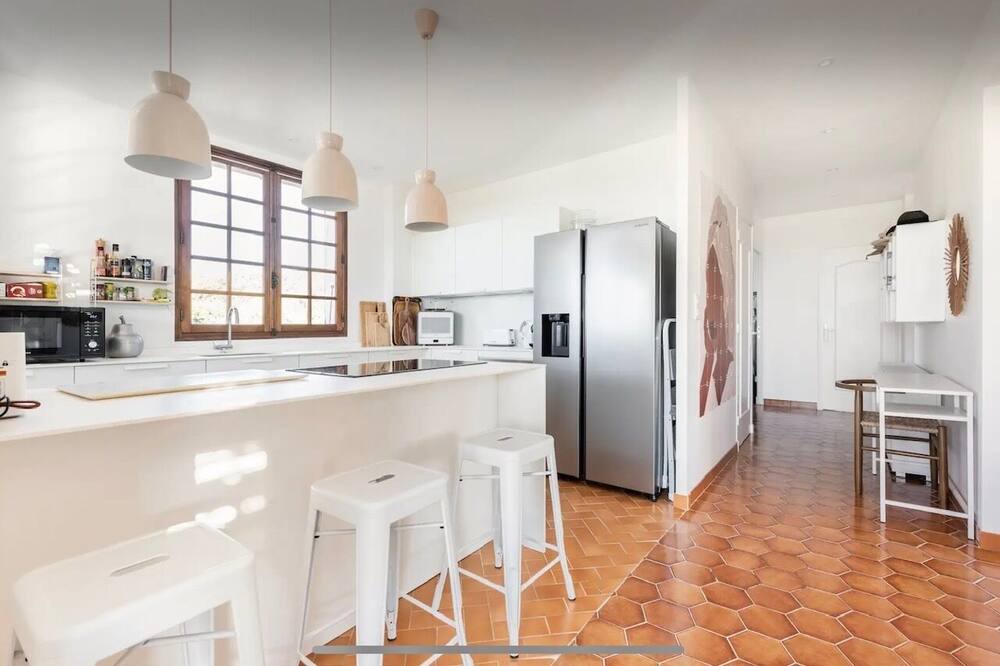 Photo of Kitchen in Cucuron