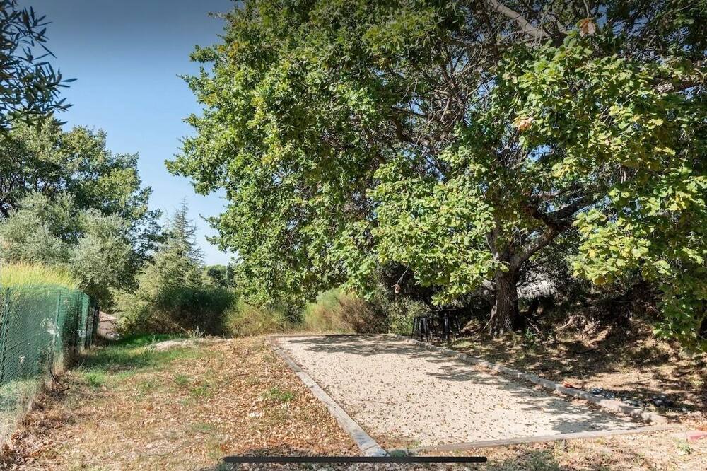 Photo of Outdoor in Cucuron