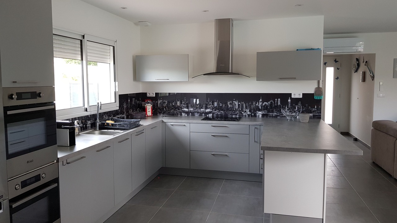 Photo of Kitchen in Pomerols