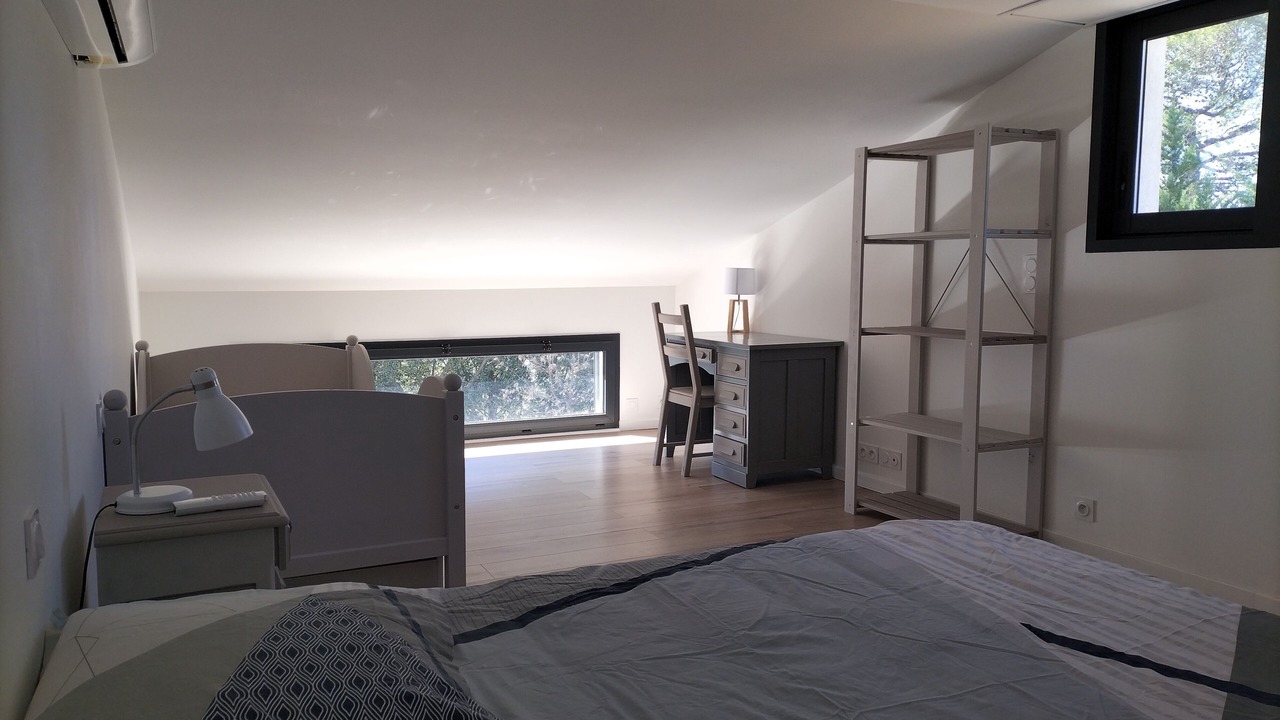 Photo of Bedroom in Sillans-la Cascade
