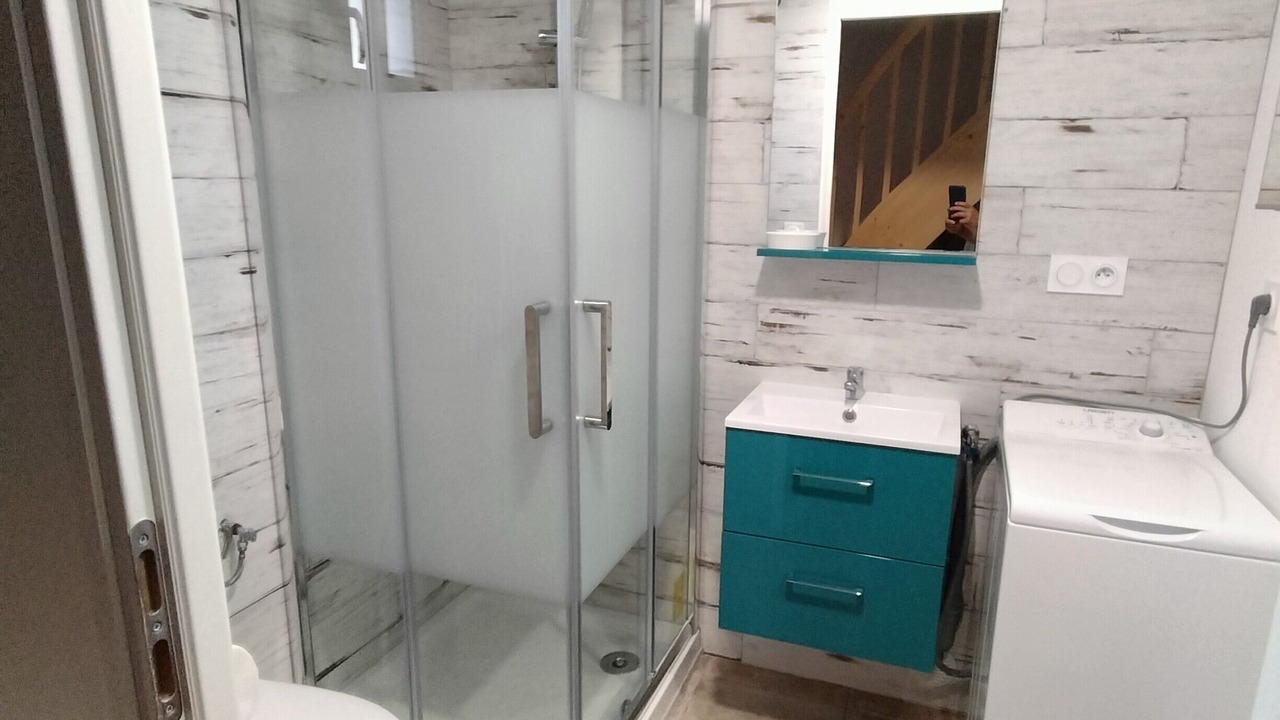 Photo of Bathroom in Sillans-la Cascade