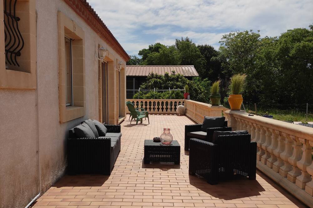 Photo of Patio Balcony in Murviel-les-Beziers
