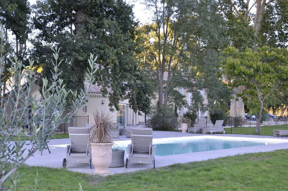 Photo of Outdoor in Saint-Andiol